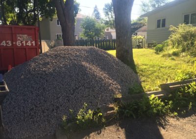 Épandage de gravier pour terrassement et excavation Westmount / Plombier Westmount